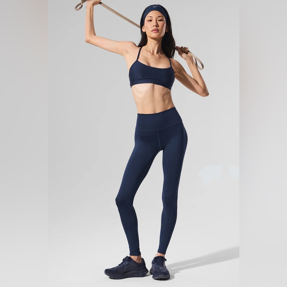 Alo 7/8 High-Waist Airlift Leggings in Navy